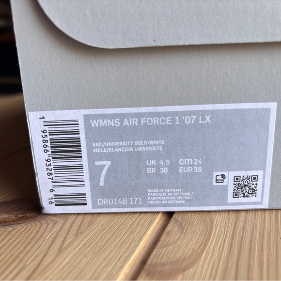 Nike Air Force 1 ‘07 LX ‘Year of the Tiger’38 - Picture 10 of 10